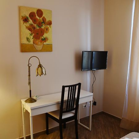 Fabio Guest House Deluxe Roma Exterior foto